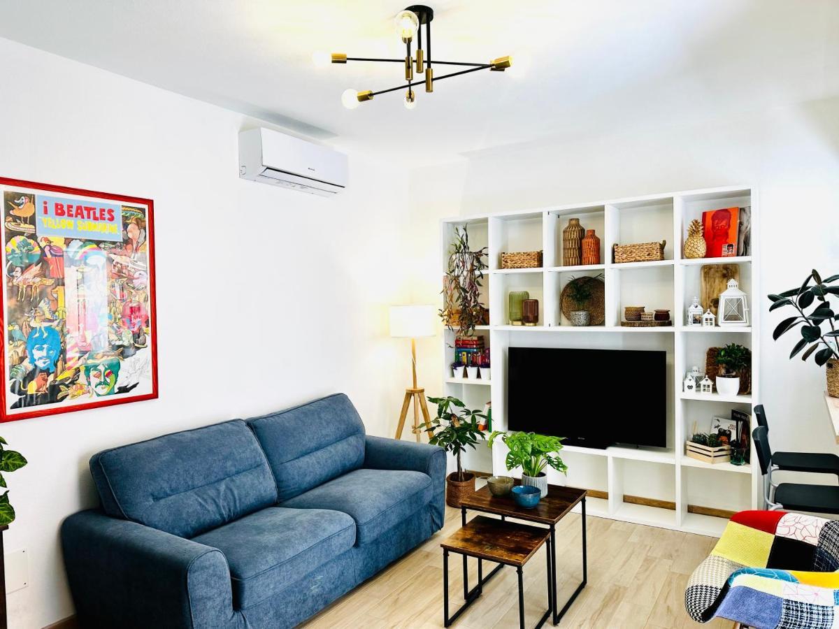 The Beatles Apartment Olbia Exterior photo